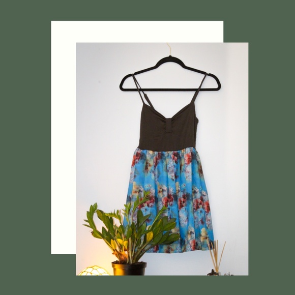 Floral Dress - Picture 1 of 1